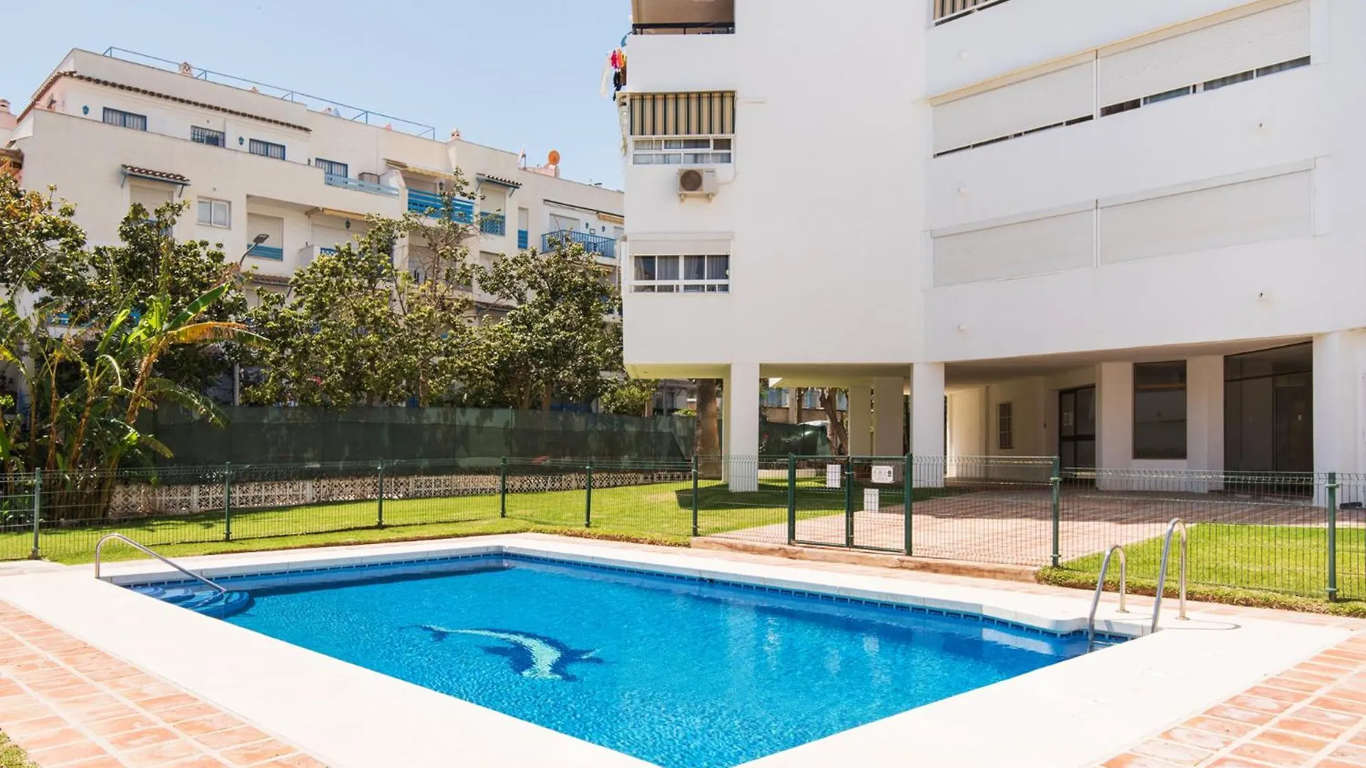 Bajondillo Beach, Large Loft With Intense Sun Torremolinos Apartment