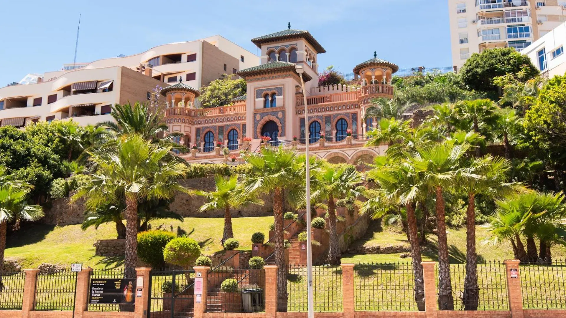 Apartment Bajondillo Beach, Large Loft With Intense Sun Torremolinos